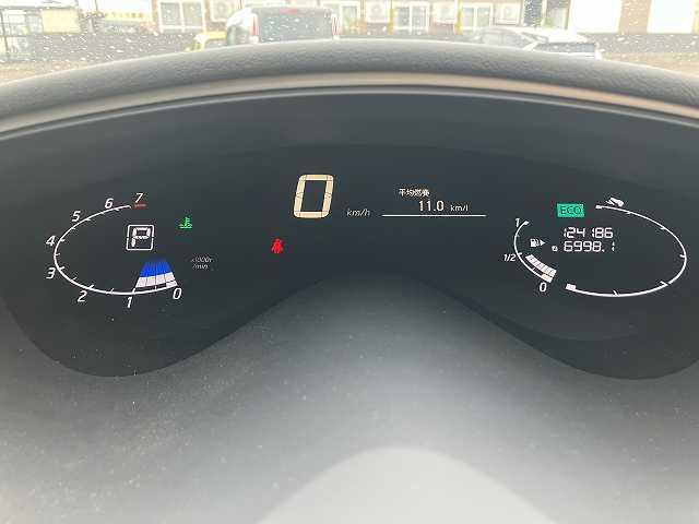 セレナ ライダー　ブラックライン　検２年　４ＷＤ　８人乗り　Ｂカメラ　両側電動スライドドア　ナビ　ＴＶ　ＥＴＣ　オートライト　スマートキー　プッシュスタート　オートエアコン　アルミホイール　ウィンカーミラー　フォグ　３列シート（34枚目）