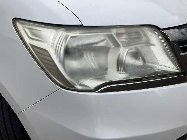 セレナ ライダー　ブラックライン　検２年　４ＷＤ　８人乗り　Ｂカメラ　両側電動スライドドア　ナビ　ＴＶ　ＥＴＣ　オートライト　スマートキー　プッシュスタート　オートエアコン　アルミホイール　ウィンカーミラー　フォグ　３列シート（50枚目）