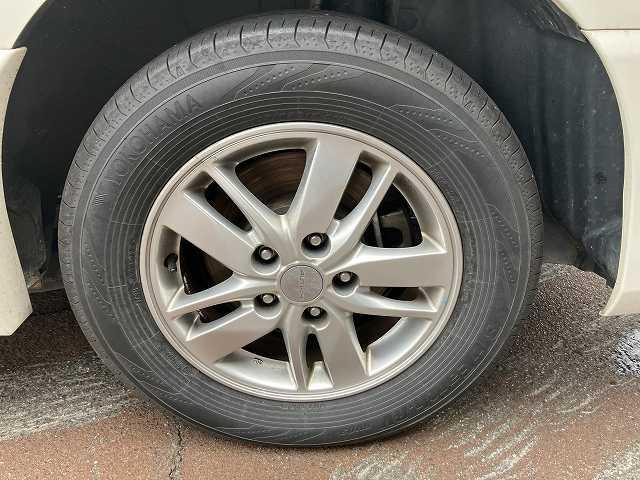 セレナ ライダー　ブラックライン　検２年　４ＷＤ　８人乗り　Ｂカメラ　両側電動スライドドア　ナビ　ＴＶ　ＥＴＣ　オートライト　スマートキー　プッシュスタート　オートエアコン　アルミホイール　ウィンカーミラー　フォグ　３列シート（55枚目）