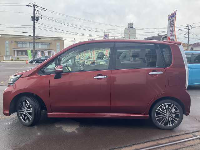 ＬＩＮＥ商談始めました　キズ、凹み具合をアップで見たい…遠方でなかなか現車を見に行けない…など検討中のお車の詳細画像が見たい方、お気軽にお問い合わせください！