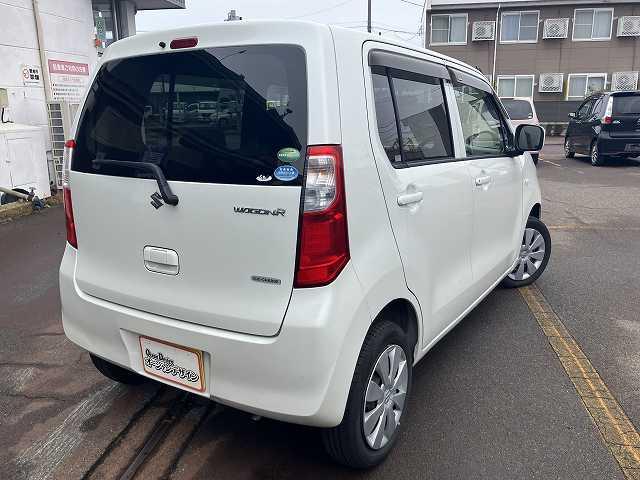 ワゴンＲ ＦＸ　検８年６月　キーレス　オートエアコン　純正オーディオ　シートヒーター　アイドリングストップ　ベンチシート　フルフラットシート　ＣＤ　合鍵あり（9枚目）