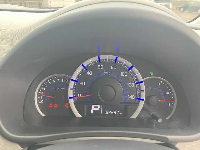 ワゴンＲ ＦＸ　検８年６月　キーレス　オートエアコン　純正オーディオ　シートヒーター　アイドリングストップ　ベンチシート　フルフラットシート　ＣＤ　合鍵あり（25枚目）