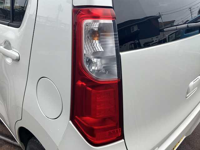 ワゴンＲ ＦＸ　検８年６月　キーレス　オートエアコン　純正オーディオ　シートヒーター　アイドリングストップ　ベンチシート　フルフラットシート　ＣＤ　合鍵あり（45枚目）