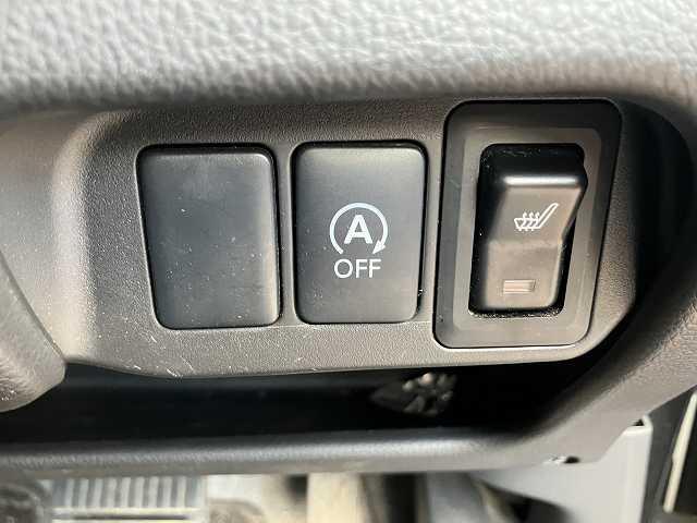 ｅＫカスタム Ｇ　検２年　社外ナビ　バックカメラ　ＴＶ　アイドリングストップ　プッシュスタート　ウィンカーミラー　ベンチシート　シートヒーター　オートエアコン　アルミホイール（23枚目）