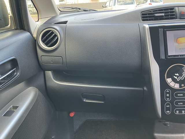 ｅＫカスタム Ｇ　検２年　社外ナビ　バックカメラ　ＴＶ　アイドリングストップ　プッシュスタート　ウィンカーミラー　ベンチシート　シートヒーター　オートエアコン　アルミホイール（28枚目）