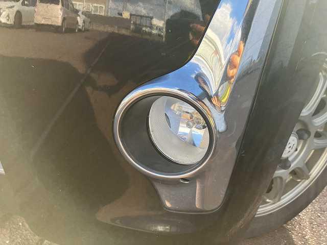 ｅＫカスタム Ｇ　検２年　社外ナビ　バックカメラ　ＴＶ　アイドリングストップ　プッシュスタート　ウィンカーミラー　ベンチシート　シートヒーター　オートエアコン　アルミホイール（40枚目）