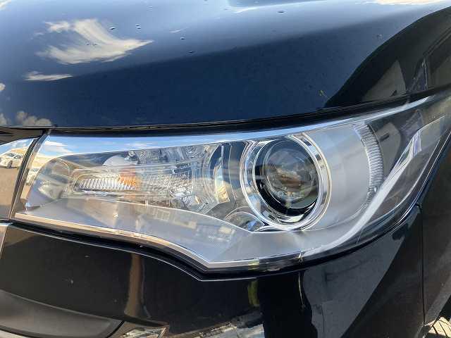 ｅＫカスタム Ｇ　検２年　社外ナビ　バックカメラ　ＴＶ　アイドリングストップ　プッシュスタート　ウィンカーミラー　ベンチシート　シートヒーター　オートエアコン　アルミホイール（41枚目）