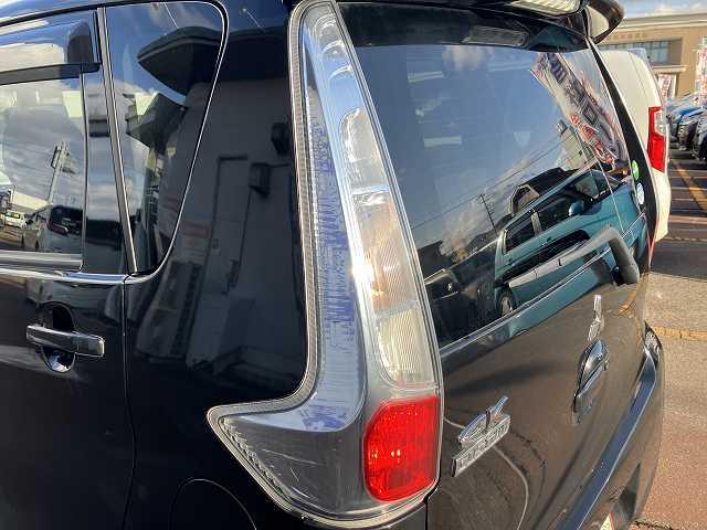 ｅＫカスタム Ｇ　検２年　社外ナビ　バックカメラ　ＴＶ　アイドリングストップ　プッシュスタート　ウィンカーミラー　ベンチシート　シートヒーター　オートエアコン　アルミホイール（43枚目）