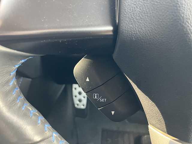 レヴォーグ 1.6GT-Sアイサイト 検2年 4WD 純正ナビ TV バックカメラ クルーズコントロール パワーシート ETC プッシュスタート Sキー パドルシフト オートエアコン オートライト アルミホイール(20枚目)