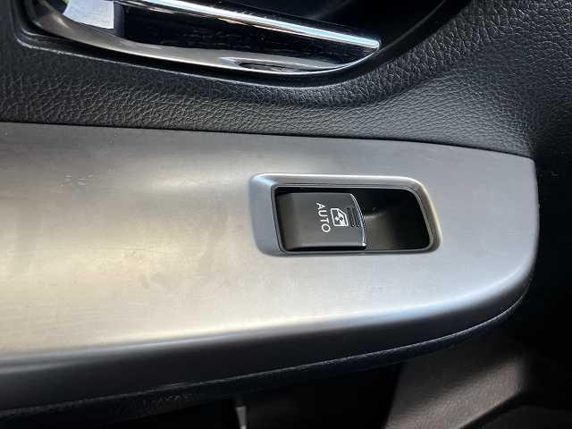 レヴォーグ 1.6GT-Sアイサイト 検2年 4WD 純正ナビ TV バックカメラ クルーズコントロール パワーシート ETC プッシュスタート Sキー パドルシフト オートエアコン オートライト アルミホイール(25枚目)