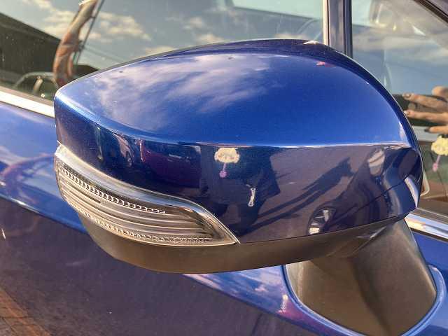 レヴォーグ 1.6GT-Sアイサイト 検2年 4WD 純正ナビ TV バックカメラ クルーズコントロール パワーシート ETC プッシュスタート Sキー パドルシフト オートエアコン オートライト アルミホイール(33枚目)