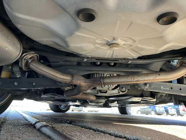 レヴォーグ 1.6GT-Sアイサイト 検2年 4WD 純正ナビ TV バックカメラ クルーズコントロール パワーシート ETC プッシュスタート Sキー パドルシフト オートエアコン オートライト アルミホイール(59枚目)