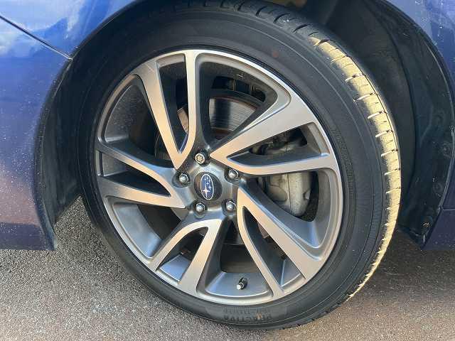 レヴォーグ 1.6GT-Sアイサイト 検2年 4WD 純正ナビ TV バックカメラ クルーズコントロール パワーシート ETC プッシュスタート Sキー パドルシフト オートエアコン オートライト アルミホイール(61枚目)