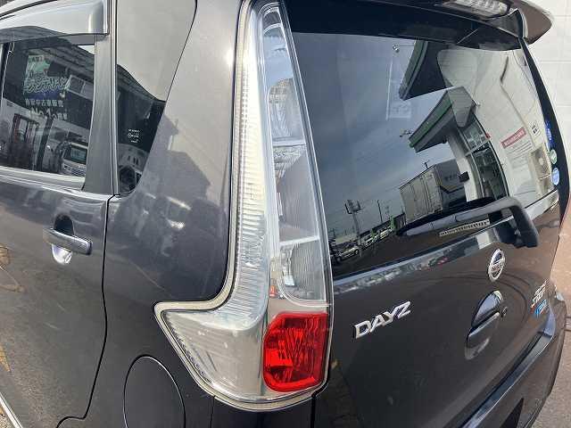 デイズ ハイウェイスターX Vセレクション+セーフティII 検8年10月 4WD アラウンドビューモニター アイドリングストップ 運転席シートヒーター CD オートエアコン スマートキー アルミホイール フォグ バックカメラ(47枚目)