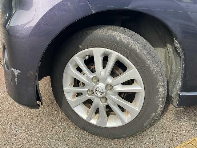 デイズ ハイウェイスターX Vセレクション+セーフティII 検8年10月 4WD アラウンドビューモニター アイドリングストップ 運転席シートヒーター CD オートエアコン スマートキー アルミホイール フォグ バックカメラ(52枚目)