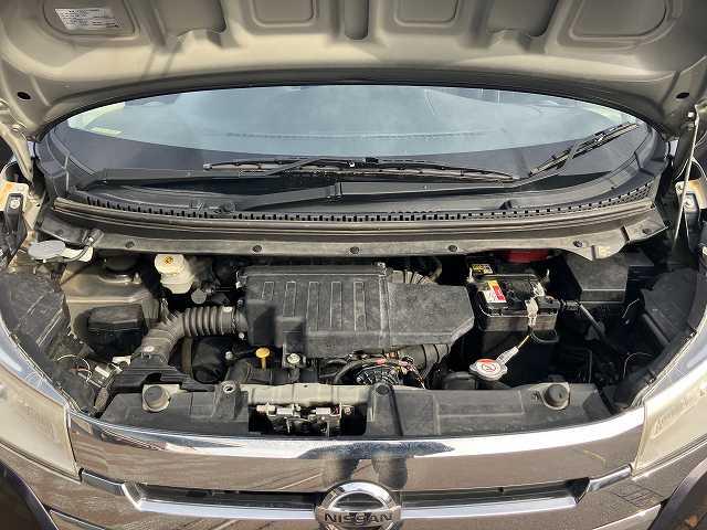 デイズ ハイウェイスターX Vセレクション+セーフティII 検8年10月 4WD アラウンドビューモニター アイドリングストップ 運転席シートヒーター CD オートエアコン スマートキー アルミホイール フォグ バックカメラ(59枚目)