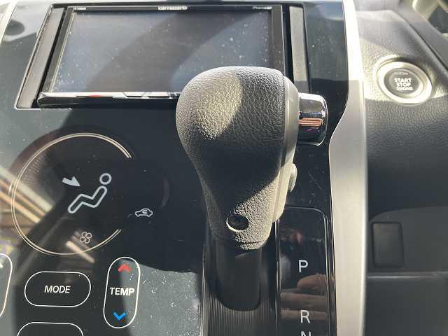 ｅＫカスタム Ｇ　ｅ－アシスト　検８年４月　バックカメラ　Ｂｌｕｅｔｏｏｔｈ　ＥＴＣ　アイドリングストップ　スマートキー　フォグ　ベンチシート　ウィンカーミラー　オートエアコン　ＣＤ　ＤＶＤ　関東仕入れ（17枚目）