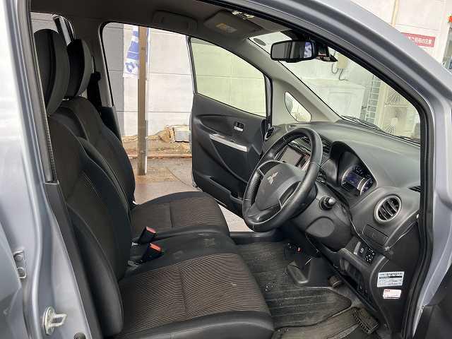 ｅＫカスタム Ｇ　ｅ－アシスト　検８年４月　バックカメラ　Ｂｌｕｅｔｏｏｔｈ　ＥＴＣ　アイドリングストップ　スマートキー　フォグ　ベンチシート　ウィンカーミラー　オートエアコン　ＣＤ　ＤＶＤ　関東仕入れ（36枚目）