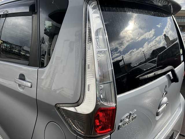 ｅＫカスタム Ｇ　ｅ－アシスト　検８年４月　バックカメラ　Ｂｌｕｅｔｏｏｔｈ　ＥＴＣ　アイドリングストップ　スマートキー　フォグ　ベンチシート　ウィンカーミラー　オートエアコン　ＣＤ　ＤＶＤ　関東仕入れ（61枚目）