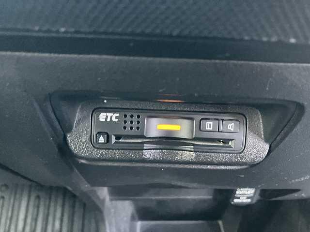 フリード Ｇ　ジャストセレクション　検２年　４ＷＤ　ＥＴＣ　ナビ　バックカメラ　オートエアコン　オートライト　左側電動スライドドア　Ｂｌｕｅｔｏｏｔｈ　社外アルミホイール　ウィンカーミラー　３列シート　フォグライト（32枚目）