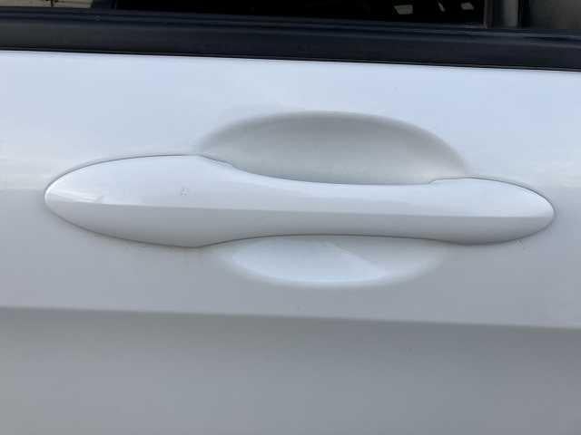 フリード Ｇ　ジャストセレクション　検２年　４ＷＤ　ＥＴＣ　ナビ　バックカメラ　オートエアコン　オートライト　左側電動スライドドア　Ｂｌｕｅｔｏｏｔｈ　社外アルミホイール　ウィンカーミラー　３列シート　フォグライト（46枚目）