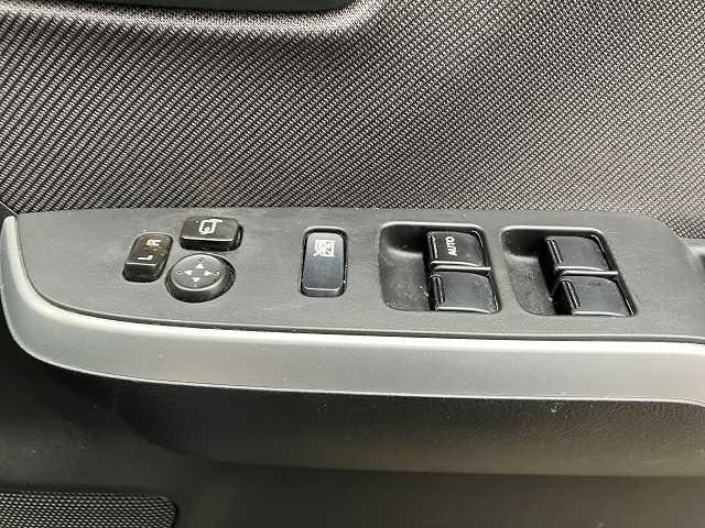 ソリオ ハイブリッドＭＸ　検２年　ナビ　ＥＴＣ　ＴＶ　バックカメラ　スマートキー　アルミホイール　片側電動スライドドア　ウィンカーミラー　５人乗り　オートエアコン（24枚目）