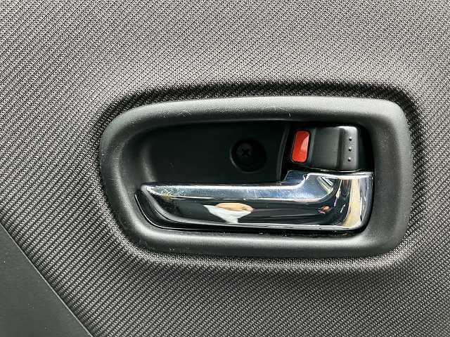 ソリオ ハイブリッドＭＸ　検２年　ナビ　ＥＴＣ　ＴＶ　バックカメラ　スマートキー　アルミホイール　片側電動スライドドア　ウィンカーミラー　５人乗り　オートエアコン（25枚目）