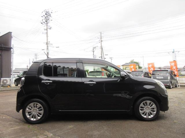 パッソ モーダ　Ｓ　東海仕入れ　禁煙車　スマートアシスト　ＳＤナビ　フルセグＴＶ　バックカメラ　Ｂｌｕｅｔｏｏｔｈ　ビルトインＥＴＣ　ＬＥＤライト　ＦＯＧランプ　ステアリングスイッチ　スマートキー　アイドリングストップ（4枚目）