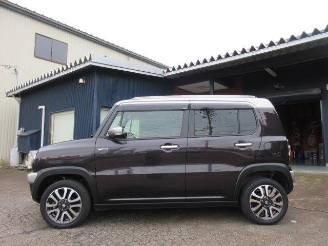 ハスラー ＪスタイルＩＩＩ　４ＷＤ　特別仕様車　純正８インチモニター　フルセグＴＶ　バックカメラ　Ｂｌｕｅｔｏｏｔｈ対応　ＥＴＣ　デュアルカメラブレーキサポート　ＨＩＤライト　ＦＯＧランプ　ステアリングスイッチ（8枚目）