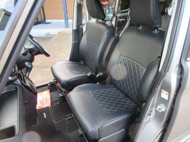 ソリオバンディット ハイブリッドＭＶ　パワースライド　フリップダウン　ＳＤナビ　フルセグＴＶ　Ｂｌｕｅｔｏｏｔｈ　Ｂカメラ　ＥＴＣ　前後ドラレコ　禁煙車　シートカバー　シートヒーター　ＨＩＤライト　ＦＯＧランプ　車線逸脱警報　横滑り防止（31枚目）