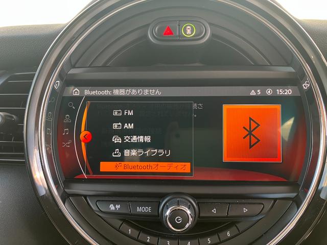 ＭＩＮＩ クーパー　ペッパーパッケージ　クロームライン・エクステリア　カメラ＆パーキングアシストパッケージ　ＬＥＤヘッドライト　弊社販売下取りワンオーナー車両　２年間走行距離無制限保証（19枚目）