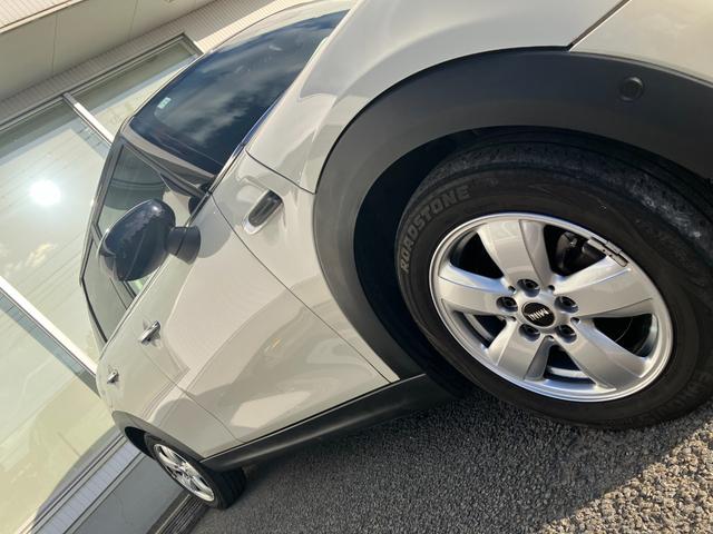 ＭＩＮＩ クーパー　ペッパーパッケージ　クロームライン・エクステリア　カメラ＆パーキングアシストパッケージ　ＬＥＤヘッドライト　弊社販売下取りワンオーナー車両　２年間走行距離無制限保証（37枚目）