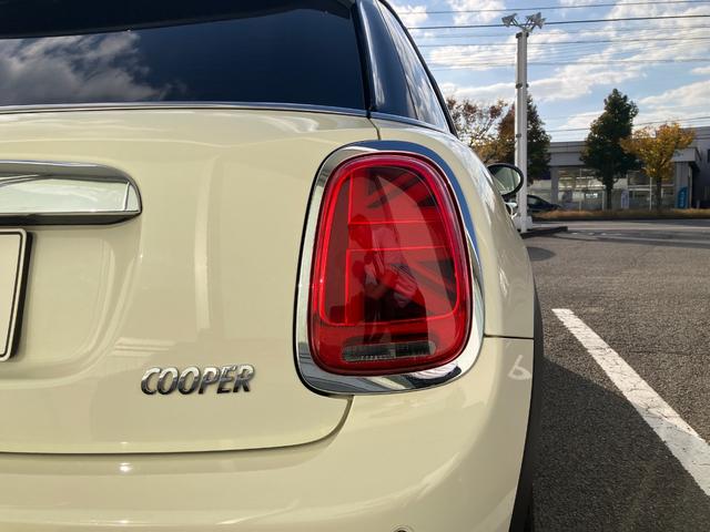 ＭＩＮＩ クーパー　ペッパーパッケージ　クロームライン・エクステリア　カメラ＆パーキングアシストパッケージ　ＬＥＤヘッドライト　弊社販売下取りワンオーナー車両　２年間走行距離無制限保証（38枚目）