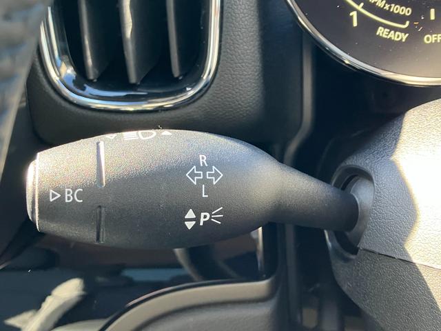 MINI クーパーD クロスオーバー クラシック・トリム プレミアムプラスライン アップルカープレイHDDナビ非装備 オートマチックトランクリッド非装備 アクティブクルーズコントロール非装備 弊社販売下取りワンオーナー車両 2年間走行距離無制限保証(13枚目)