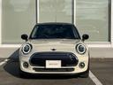 ＭＩＮＩ クーパー　ペッパーパッケージ　クロームライン・エクステリア　カメラ＆パーキングアシストパッケージ　ＬＥＤヘッドライト　弊社販売下取りワンオーナー車両　２年間走行距離無制限保証（8枚目）