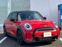 ＭＩＮＩ クーパーＳＤ　クラシック・トリム　アップルカープレイ（ＨＤＤナビ非装備）　アクティブクルーズコントロール非装備　ブラック・ルーフ＆ミラーカバー　弊社販売下取りワンオーナー車両　２年間走行距離無制限保証（7枚目）