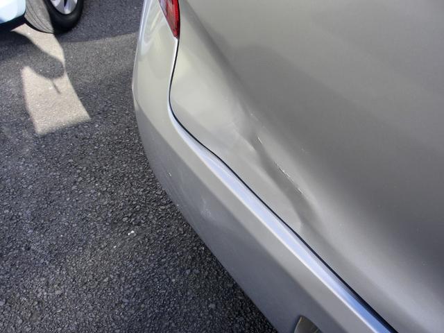 ライフ パステル　パステル　バックカメラ付きオーディオ　運転席ハイトアジャスター　チルドステアリング　スマートパーキングアシストシステム付き　ＧＯＯ鑑定済車　リアゲート凹み有（11枚目）