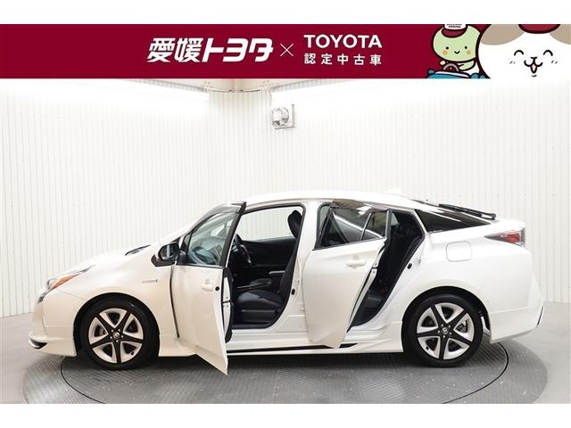 プリウス Aツーリングセレクション フルセグ メモリーナビ DVD再生 バックカメラ 衝突被害軽減システム ETC ドラレコ LEDヘッドランプ ワンオーナー フルエアロ 記録簿(3枚目)