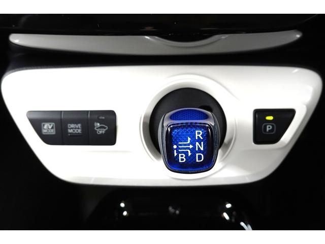 プリウス Aツーリングセレクション フルセグ メモリーナビ DVD再生 バックカメラ 衝突被害軽減システム ETC ドラレコ LEDヘッドランプ ワンオーナー フルエアロ 記録簿(26枚目)