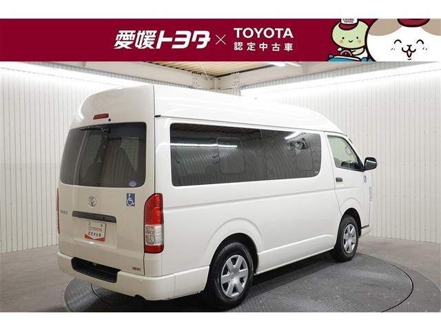 ハイエースバン DXウェルFタイプマドナシ 福祉車両 ワンセグ メモリーナビ バックカメラ 電動スライドドア 乗車定員10人 3列シート(2枚目)