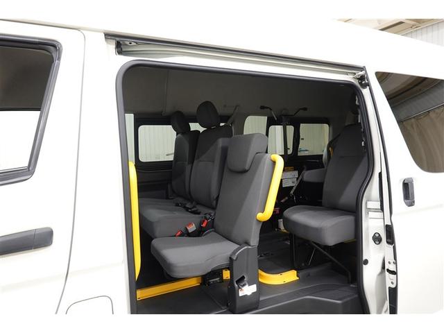 ハイエースバン DXウェルFタイプマドナシ 福祉車両 ワンセグ メモリーナビ バックカメラ 電動スライドドア 乗車定員10人 3列シート(19枚目)