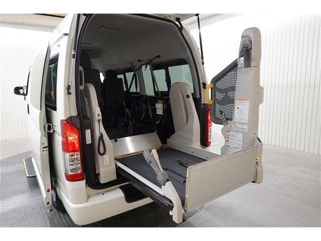 ハイエースバン DXウェルFタイプマドナシ 福祉車両 ワンセグ メモリーナビ バックカメラ 電動スライドドア 乗車定員10人 3列シート(29枚目)
