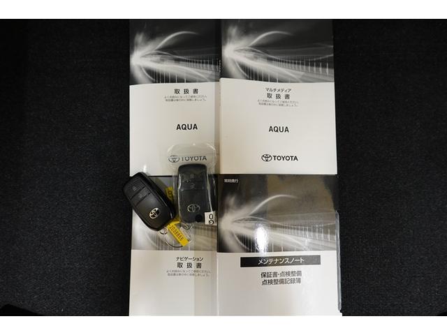 アクア Ｚ　メモリーナビ　バックカメラ　衝突被害軽減システム　ＥＴＣ　ドラレコ　ＬＥＤヘッドランプ　ワンオーナー　記録簿（6枚目）