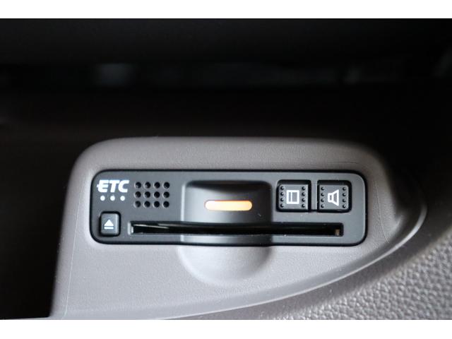 Ｎ－ＯＮＥ セレクト　シティブレーキアクティブシステム・Ｇａｔｈｅｒｓ　メモリーナビ／フルセグＴＶ・バックカメラ・ハーフレザーシート・オートエアコン・オートライト・アイドリングストップ・シートヒーター・ＨＩＤヘッドライト（17枚目）