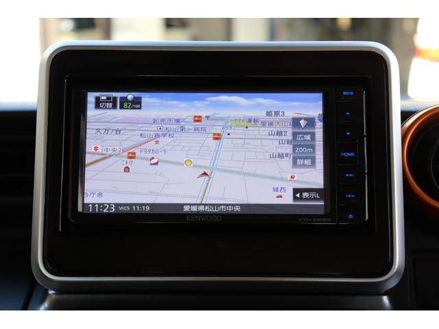 スペーシアギア ハイブリッドＸＺ　衝突被害軽減ブレーキシステム・ＫＥＮＷＯＯＤ　メモリーナビ／フルセグＴＶ・バックカメラ・両側パワースライドドア・オートエアコン・オートライト・サーキュレーター・リヤサンシェード・シートバックテーブル（4枚目）