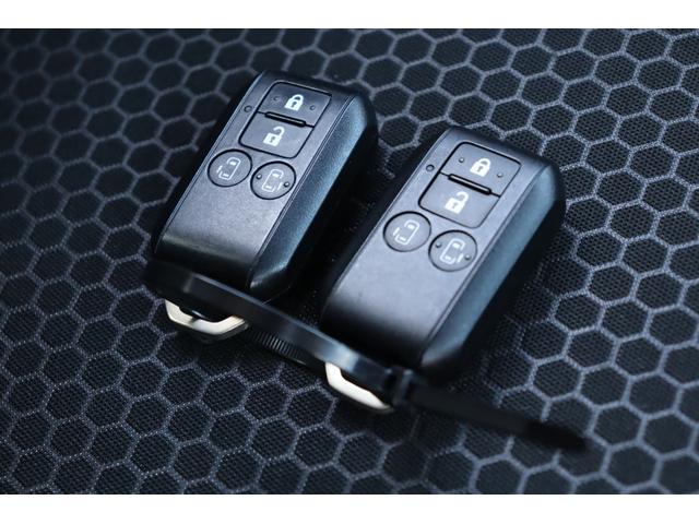 スペーシアギア ハイブリッドＸＺ　衝突被害軽減ブレーキシステム・ＫＥＮＷＯＯＤ　メモリーナビ／フルセグＴＶ・バックカメラ・両側パワースライドドア・オートエアコン・オートライト・サーキュレーター・リヤサンシェード・シートバックテーブル（20枚目）