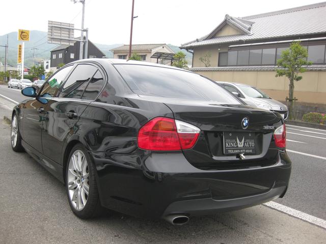 320i Mスポーツパッケージ 社外ナビ 走行35000km(7枚目)