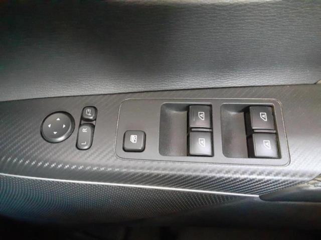 デリカＤ：５ ４ＷＤ　Ｐ　純正　１０インチ　ＳＤナビ／衝突安全装置／両側電動スライドドア／シートヒーター　前席／車線逸脱防止支援システム／電動バックドア／ドライブレコーダー　純正／ヘッドランプ　ＬＥＤ　衝突被害軽減システム（28枚目）