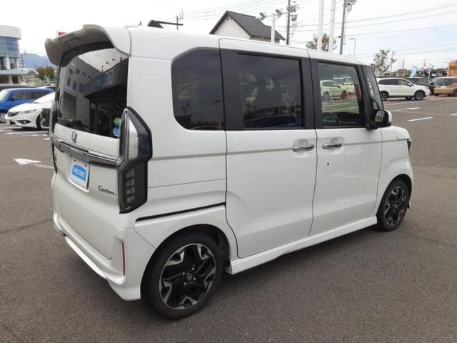 N-BOXカスタム G・Lターボホンダセンシング 新品タイヤ/保証書/ディスプレイオーディオ/ホンダセンシング/両側電動スライドドア/シートヒーター 前席/車線逸脱防止支援システム/シート ハーフレザー/ヘッドランプ LED/ETC ターボ 禁煙車(3枚目)