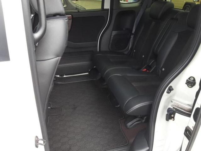 N-BOXカスタム G・Lターボホンダセンシング 新品タイヤ/保証書/ディスプレイオーディオ/ホンダセンシング/両側電動スライドドア/シートヒーター 前席/車線逸脱防止支援システム/シート ハーフレザー/ヘッドランプ LED/ETC ターボ 禁煙車(7枚目)